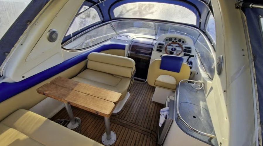 foto: 6 Bavaria 30