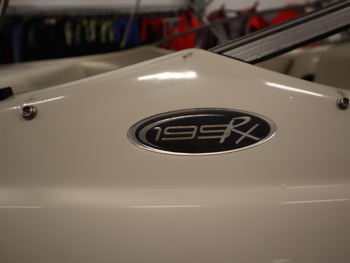 foto: 22 Stingray 195RX