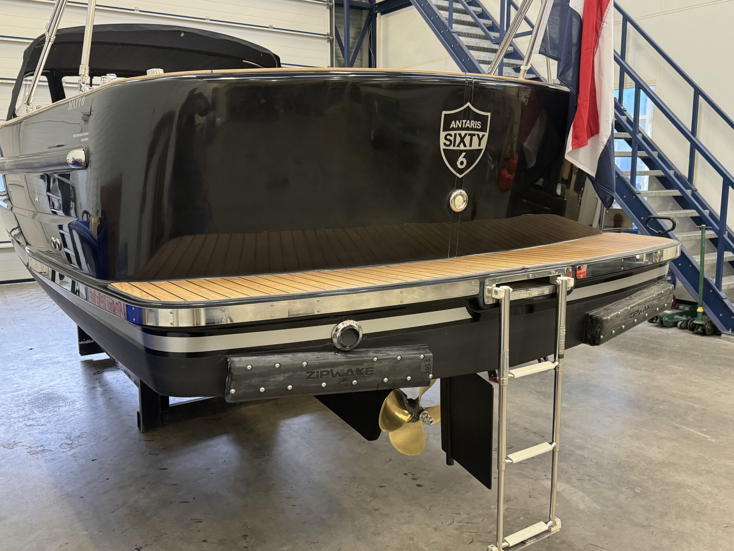 foto: 12 Bayliner 3288