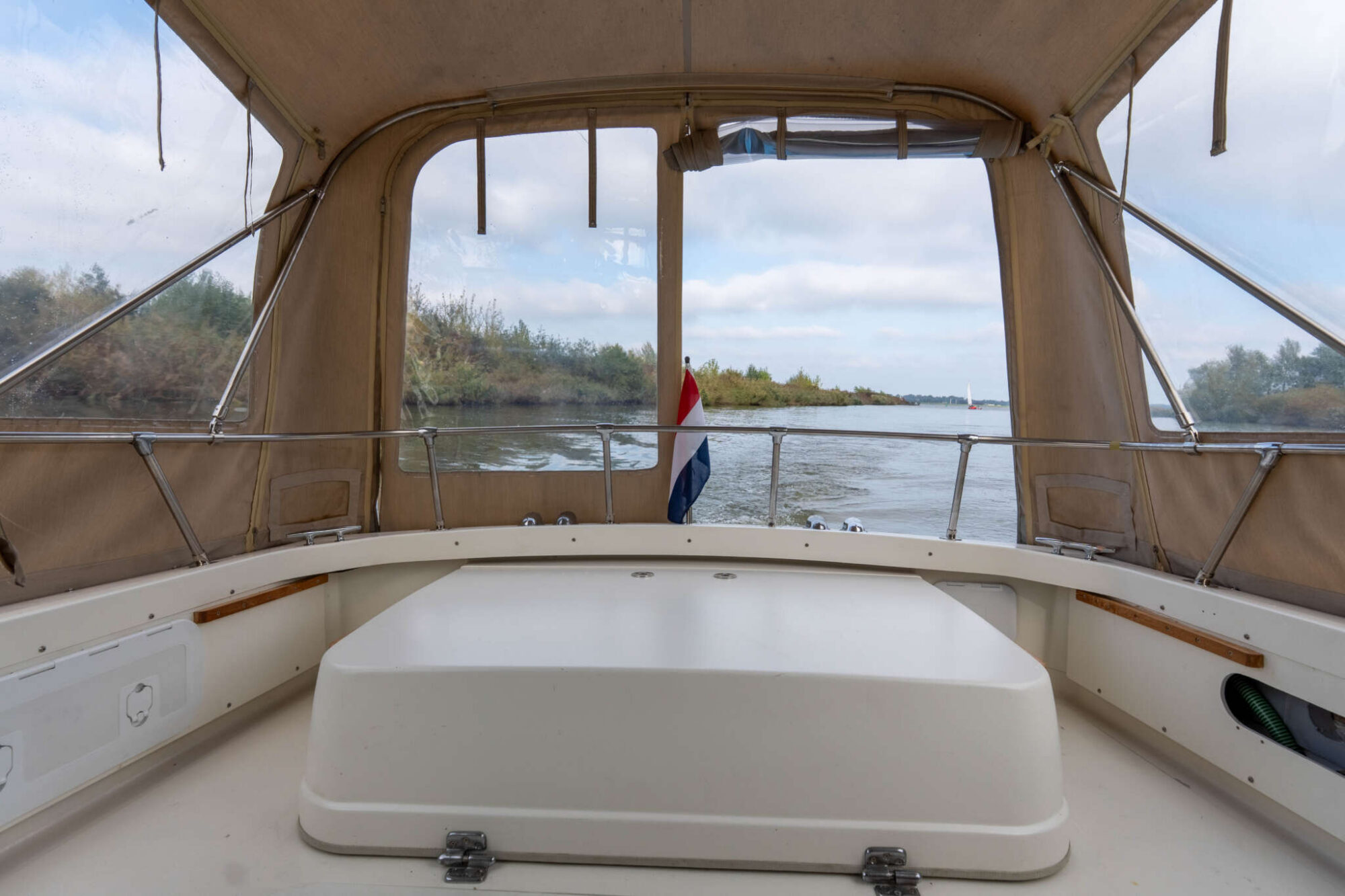 foto: 9 Bertram Bertram 25 Express Cruiser