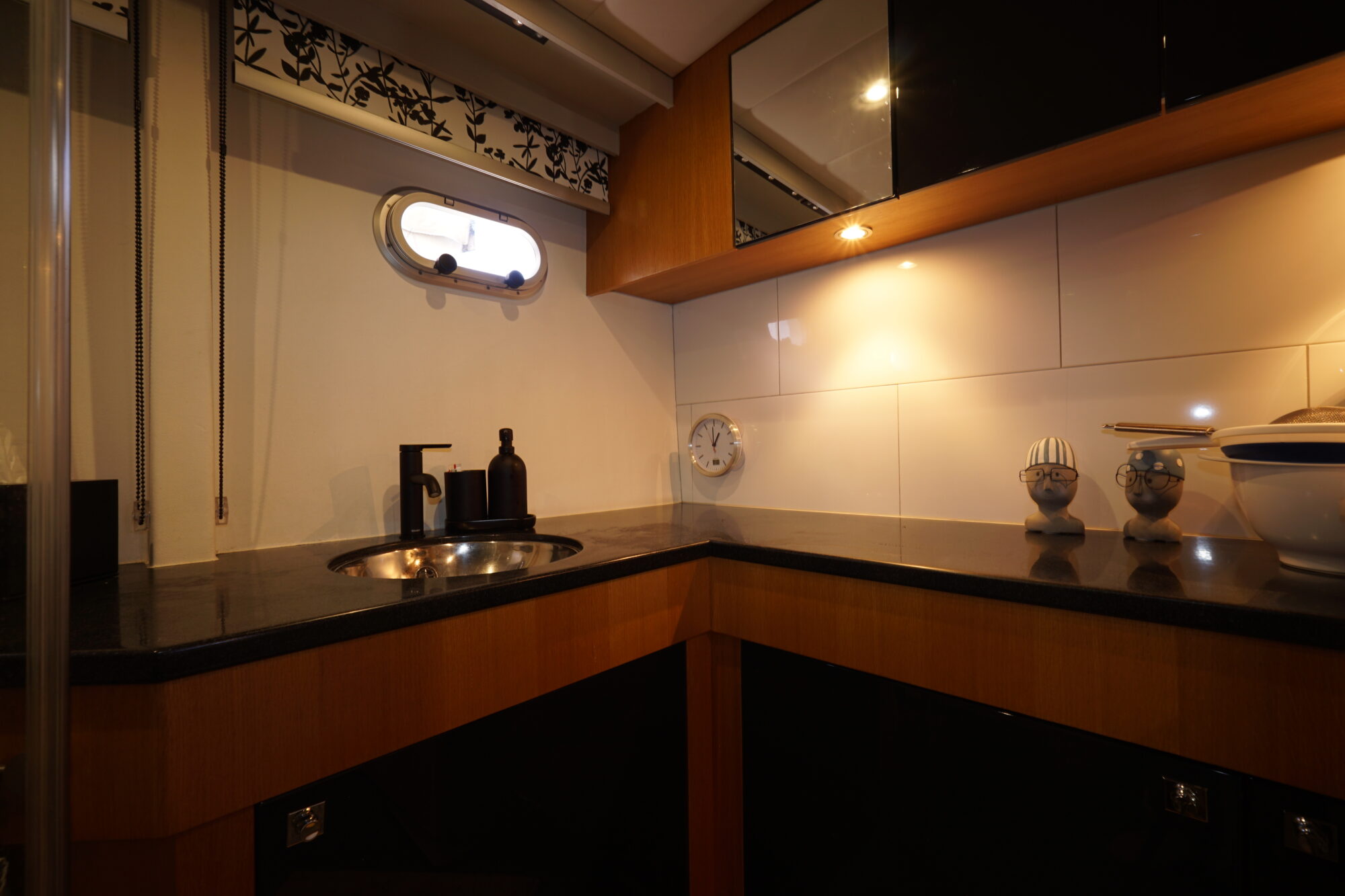 foto: 22 Van der Heijden Van der Heijden 18.00 Dynamic De Luxe VS