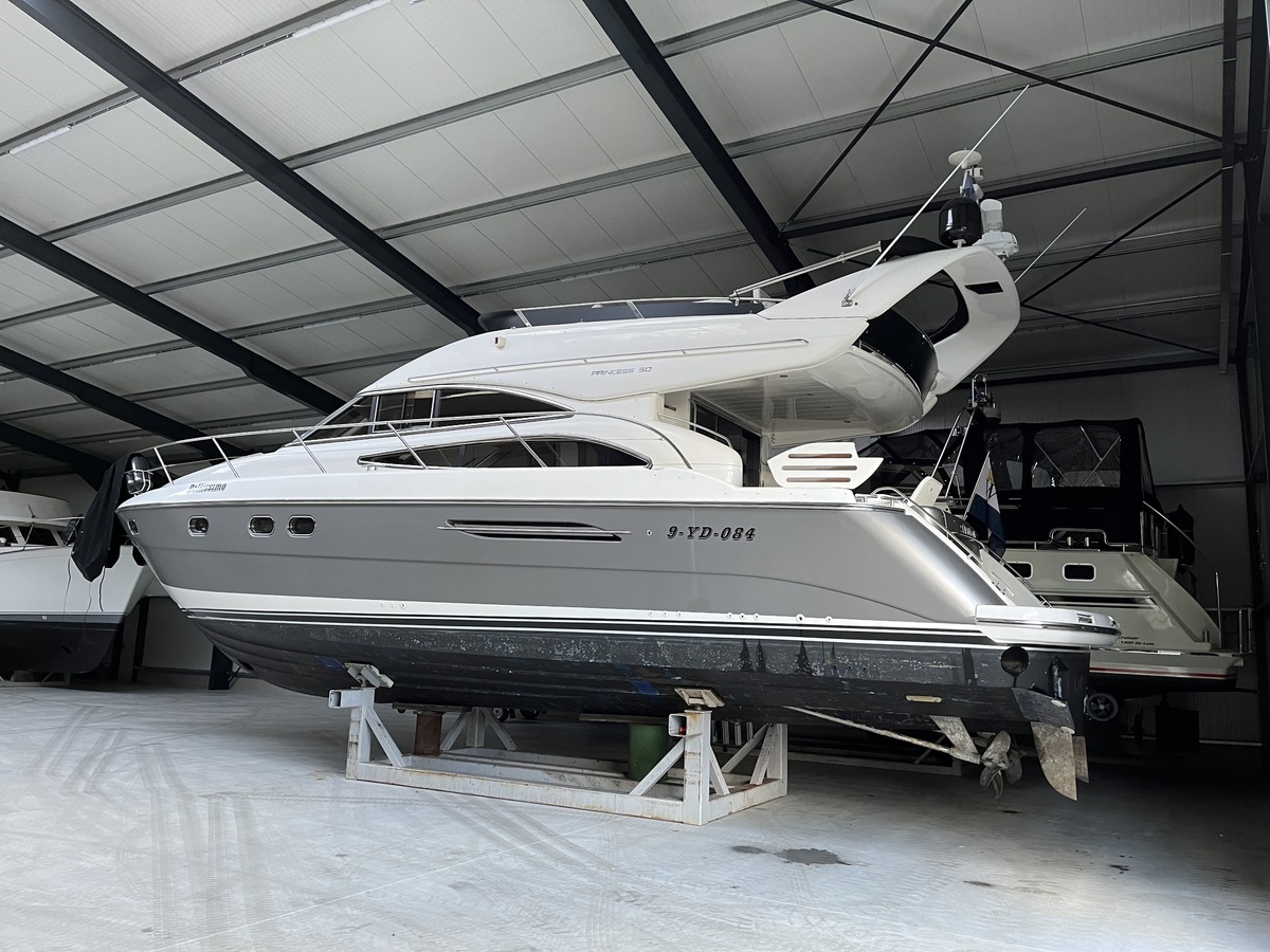 foto: 6 Princess 50 MKII