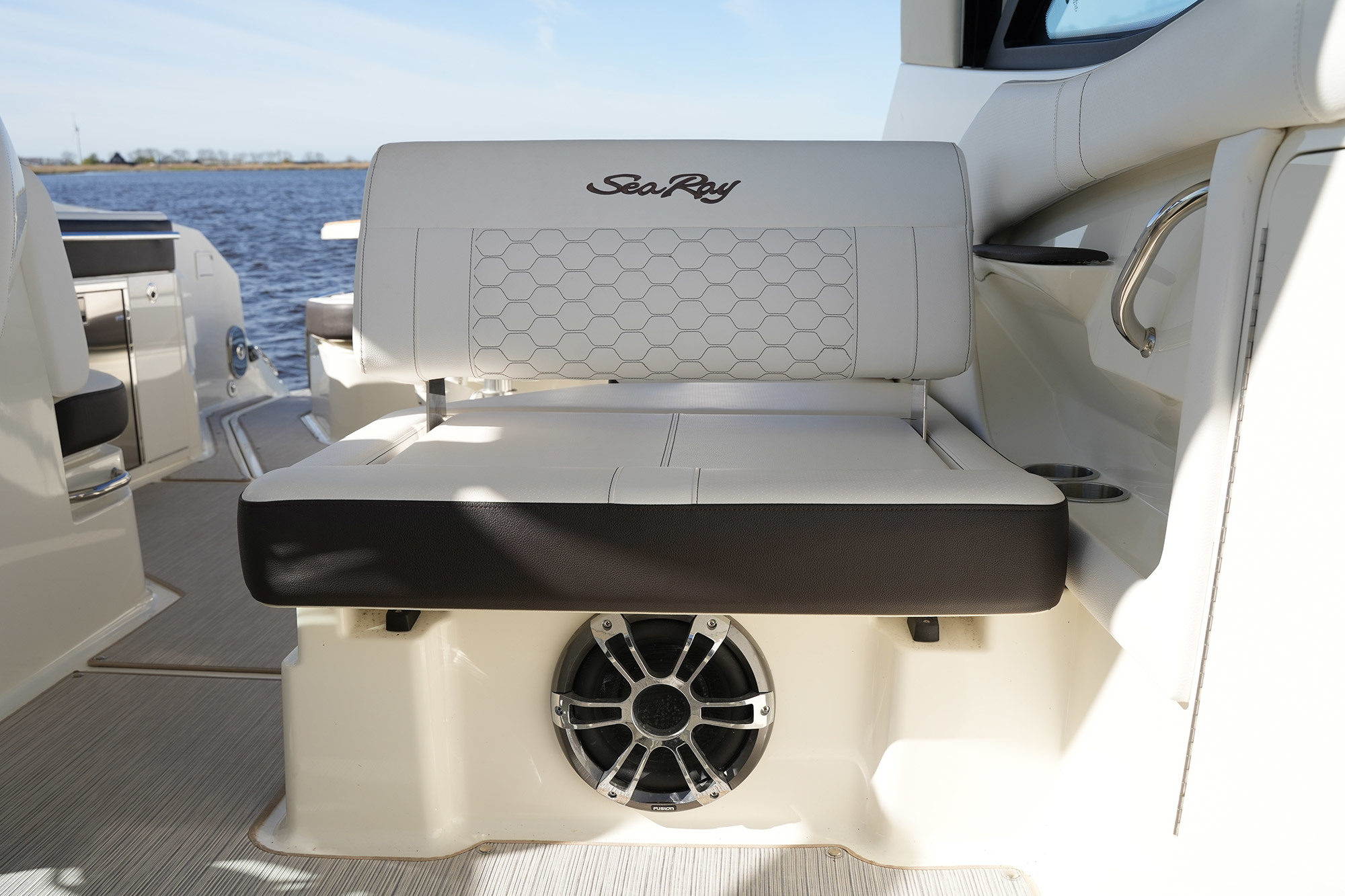 foto: 20 Sea Ray Sundancer 320