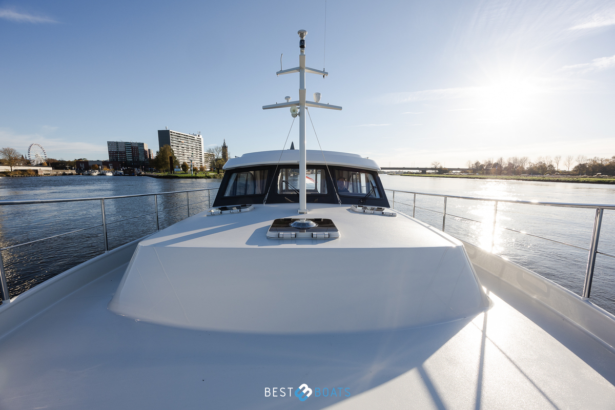 foto: 26 Linssen 40SL Sedan