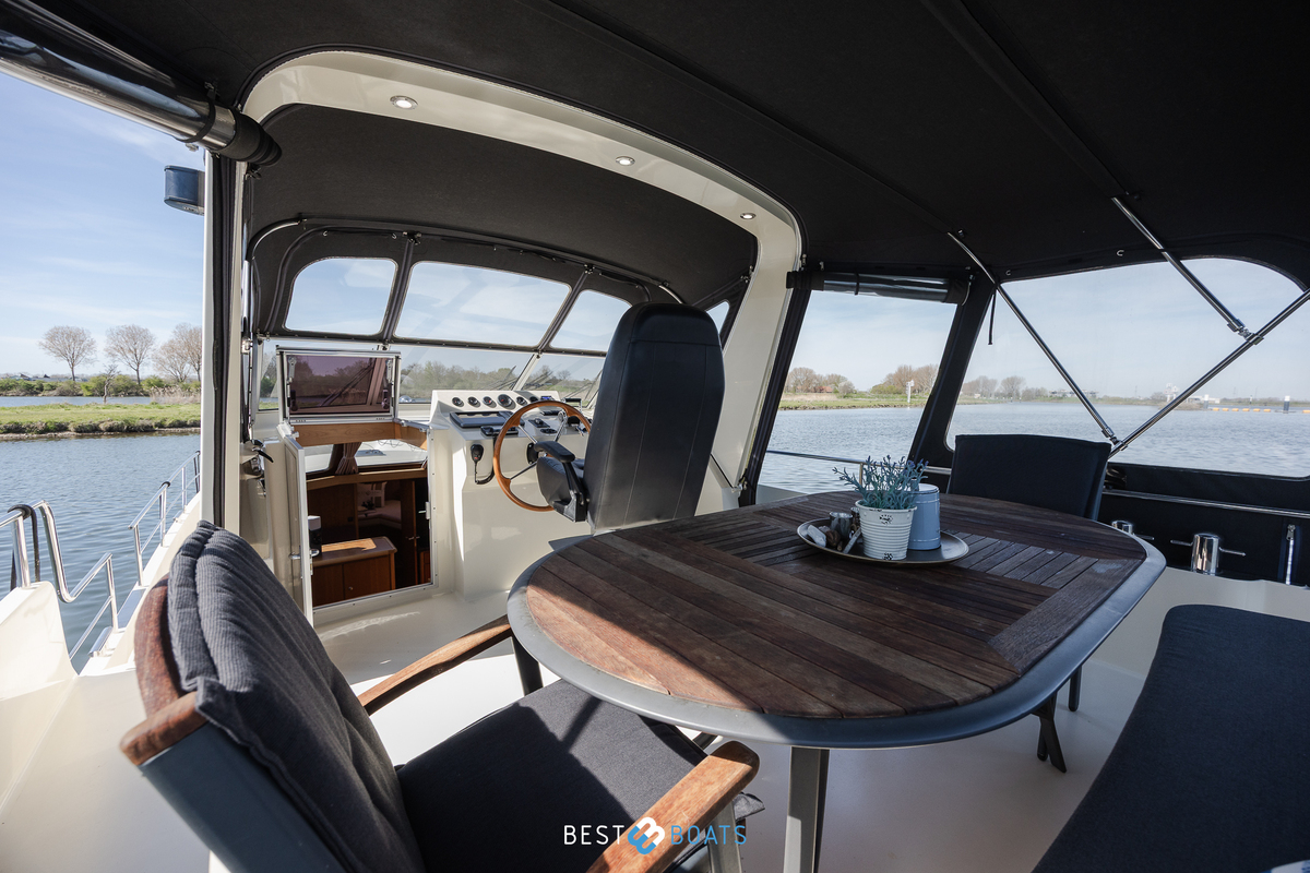 foto: 10 Van Vossen Parade 12.75 AK 