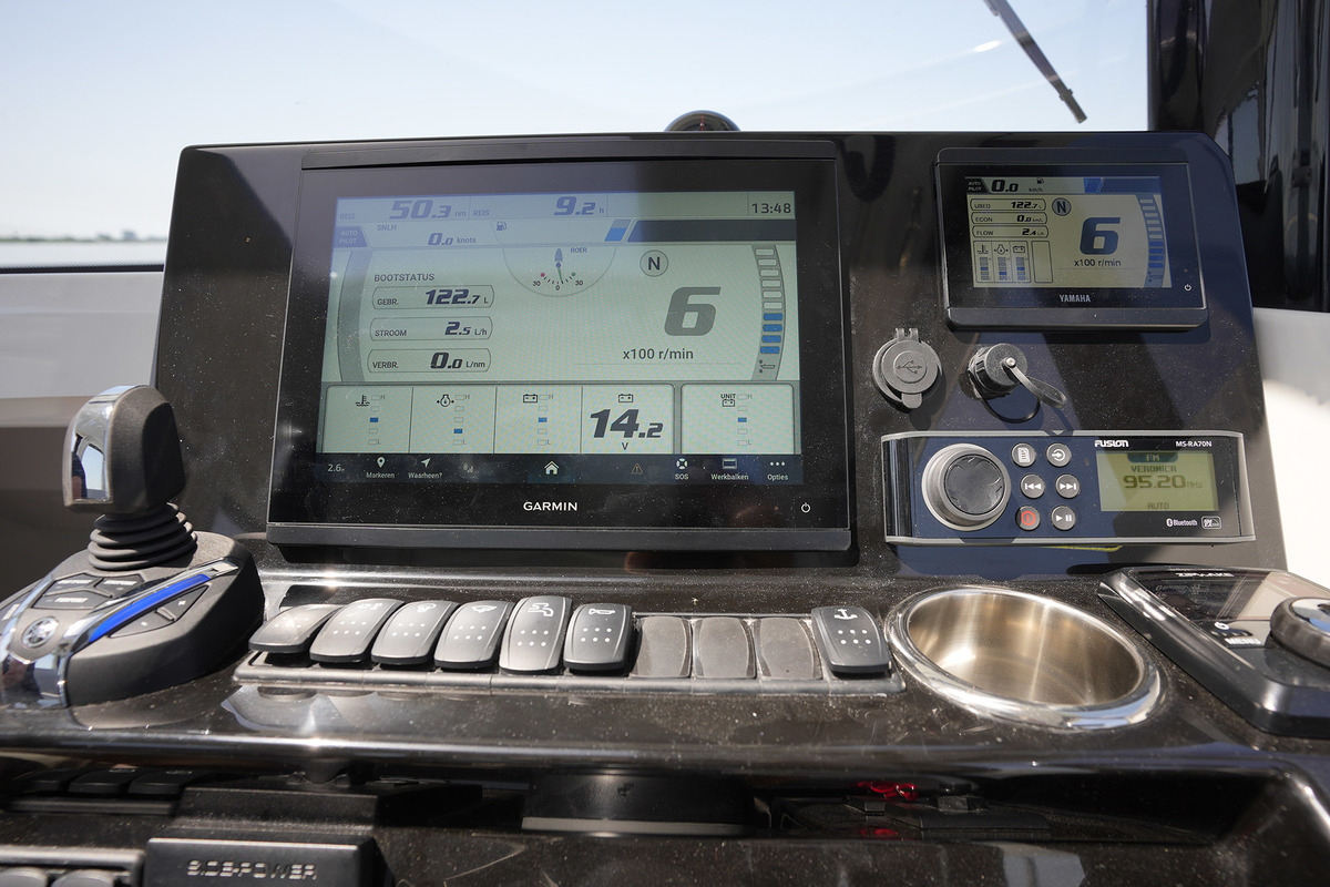 foto: 16 Jeanneau Merry Fisher 795 Sport Serie 2