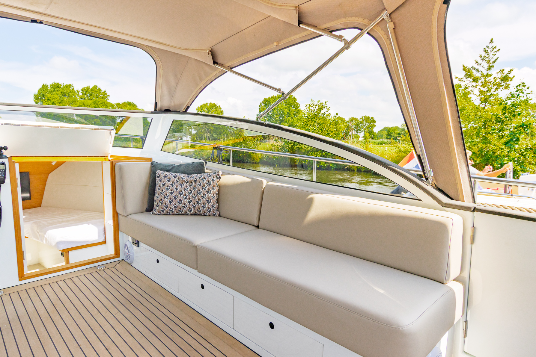 foto: 21 Crown yachts Crown Keyzer S33