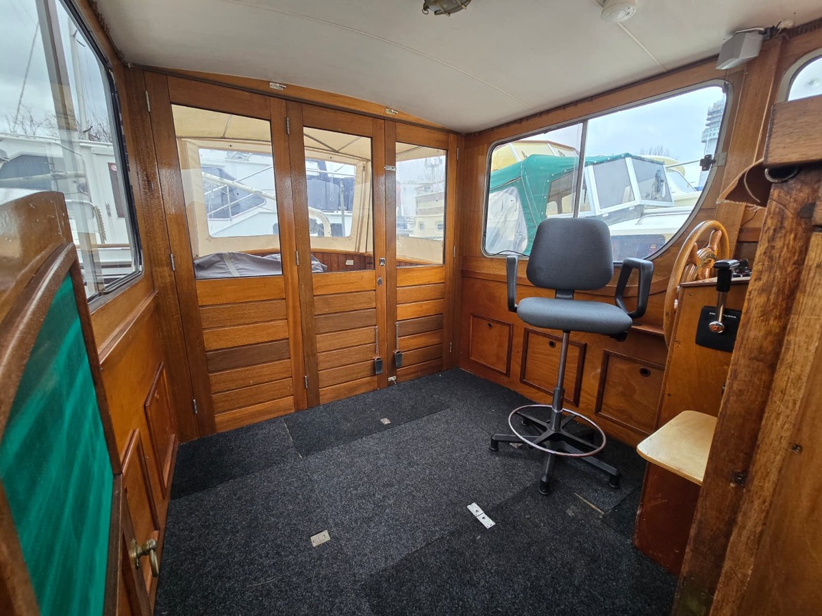 foto: 6 Motorjacht Lovely  985 OK