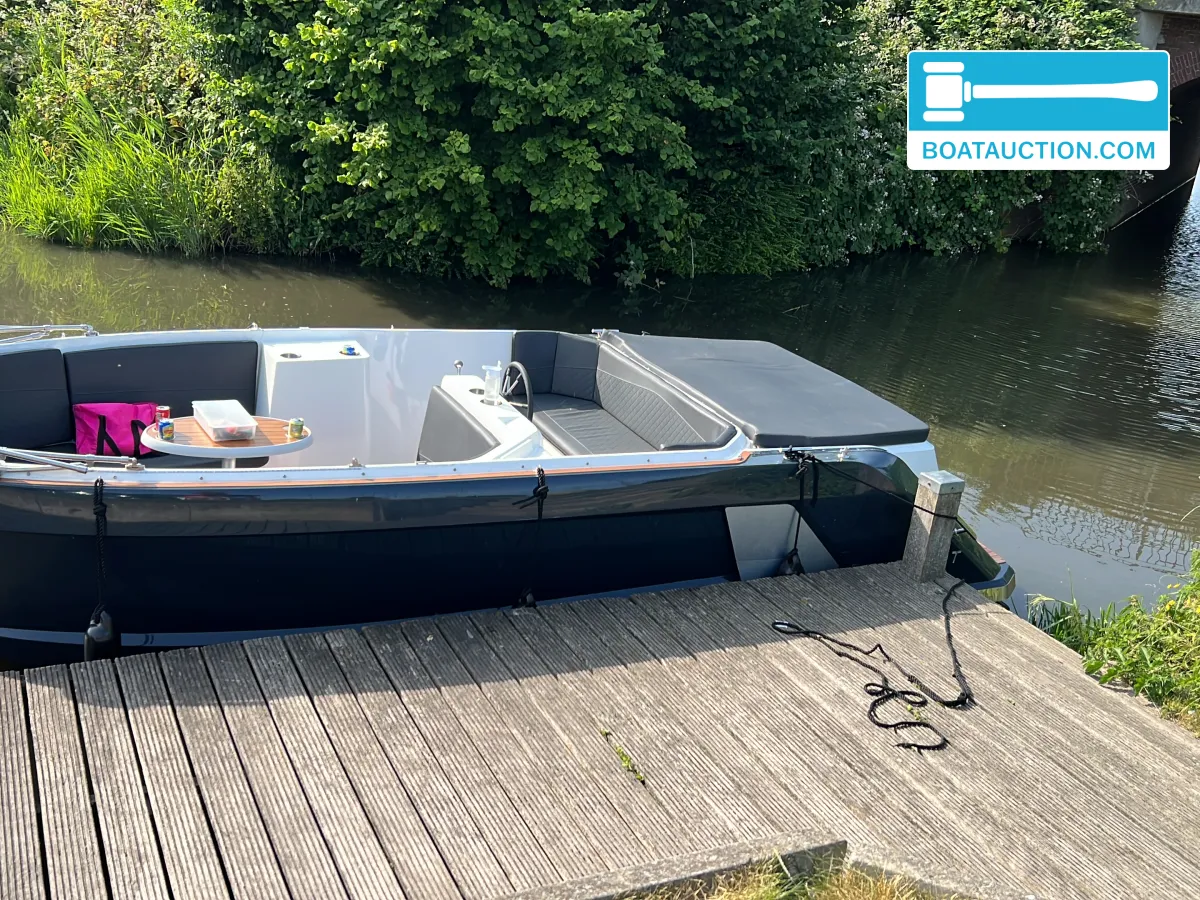 foto: 4 Remus 630 tender