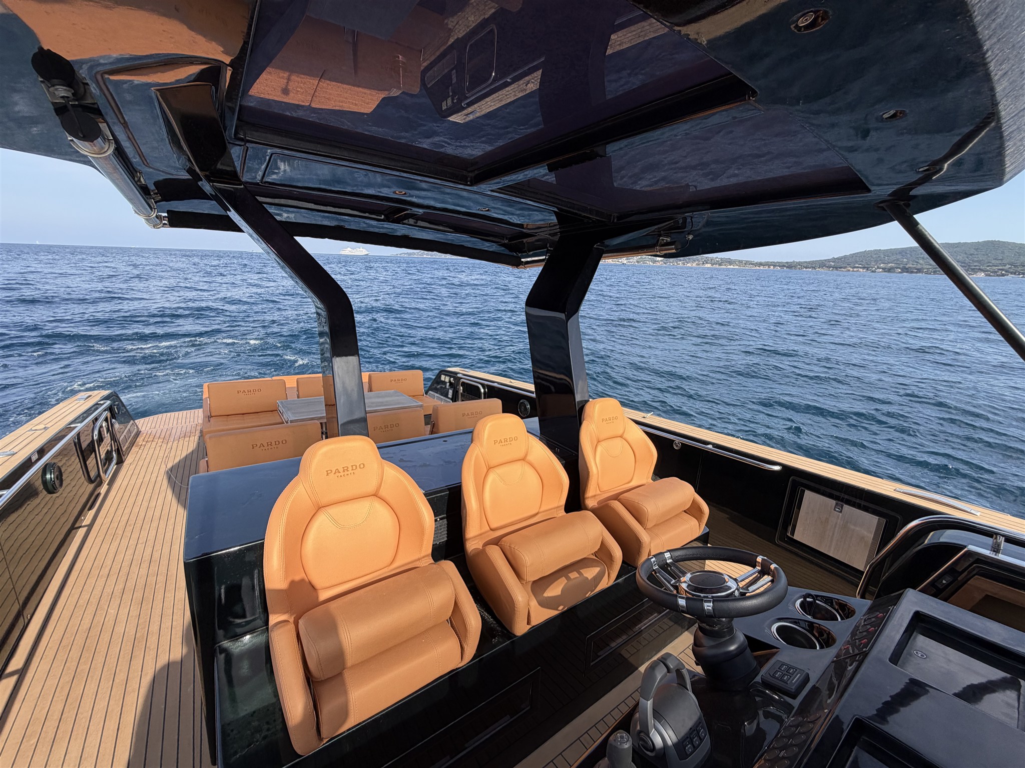 foto: 6 Pardo Yachts 43