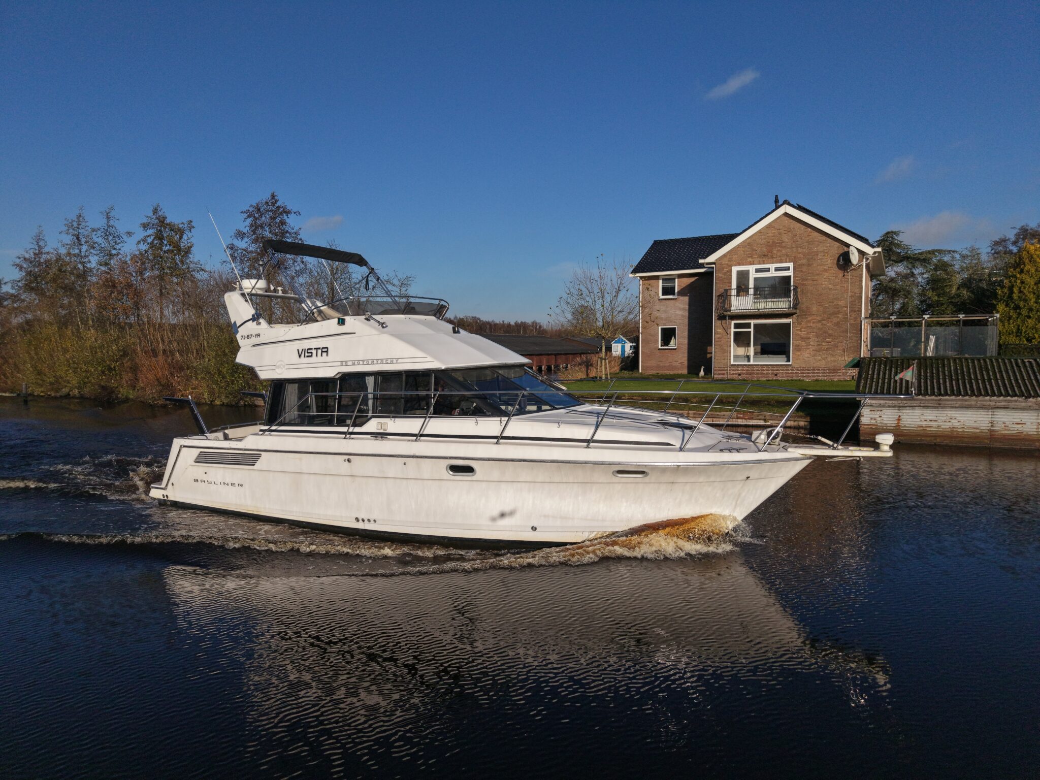 hoofdfoto: 1 Bayliner Bayliner 3688 Flybridge