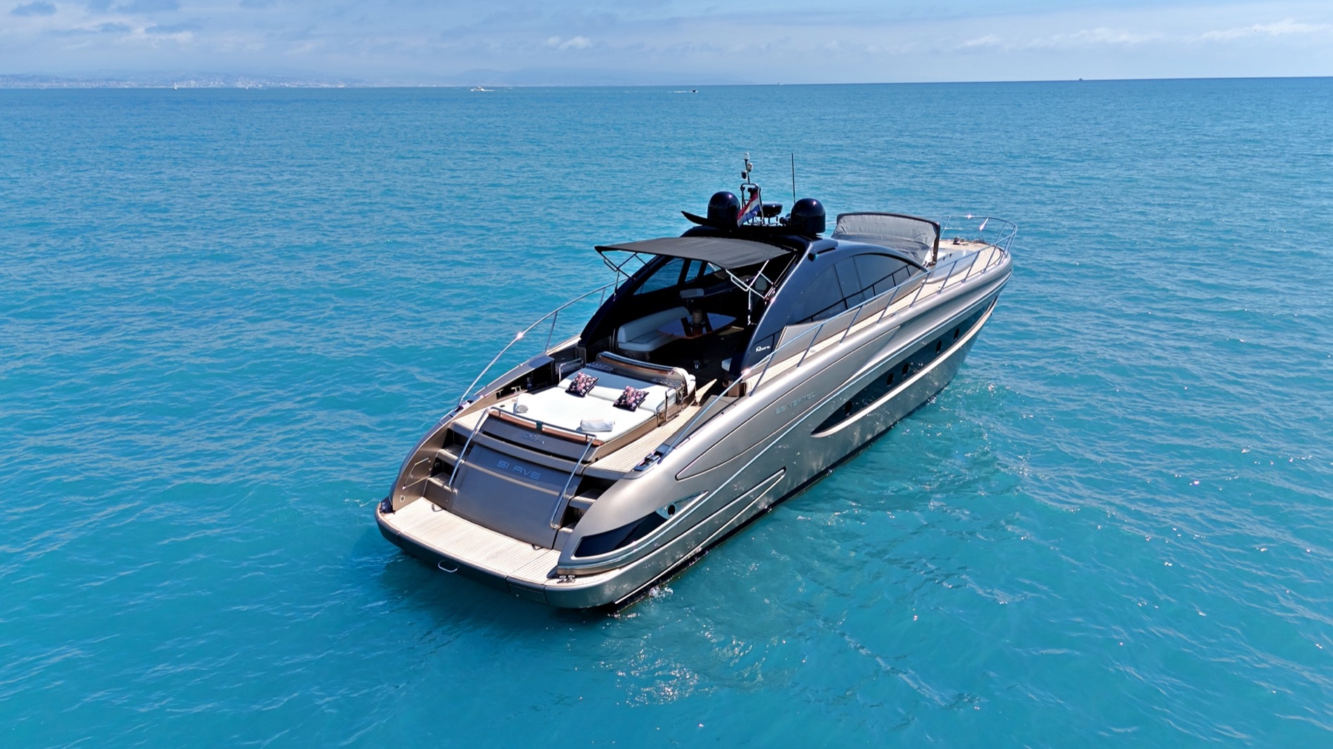 foto: 41 Riva 63 Vertigo #27