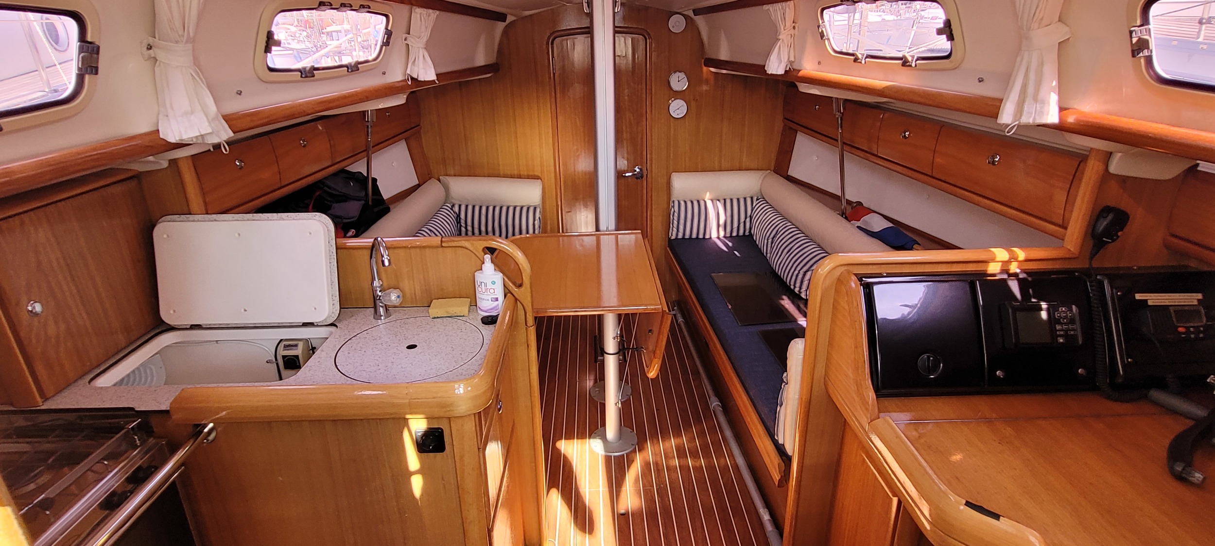 foto: 10 Bavaria 35 Match