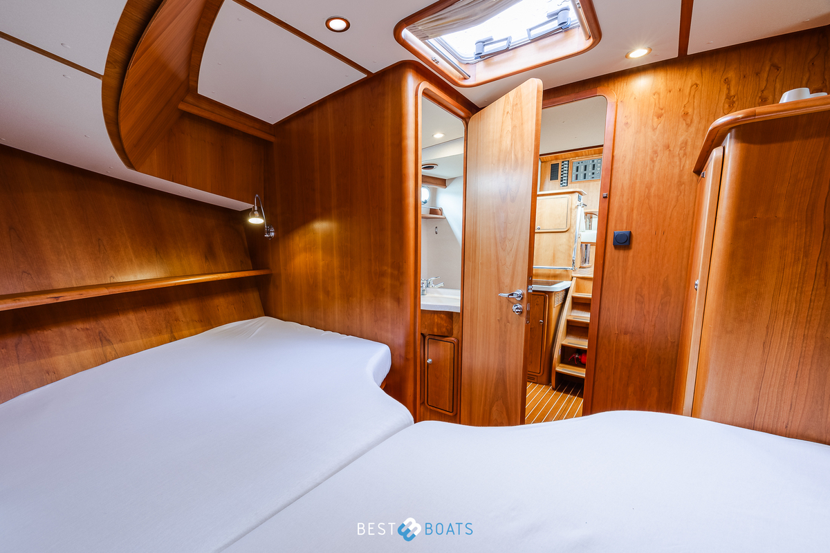 foto: 15 Linssen Grand Sturdy 430 AC MKII Diamond