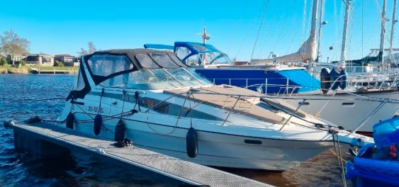 foto: 5 BAYLINER 2855