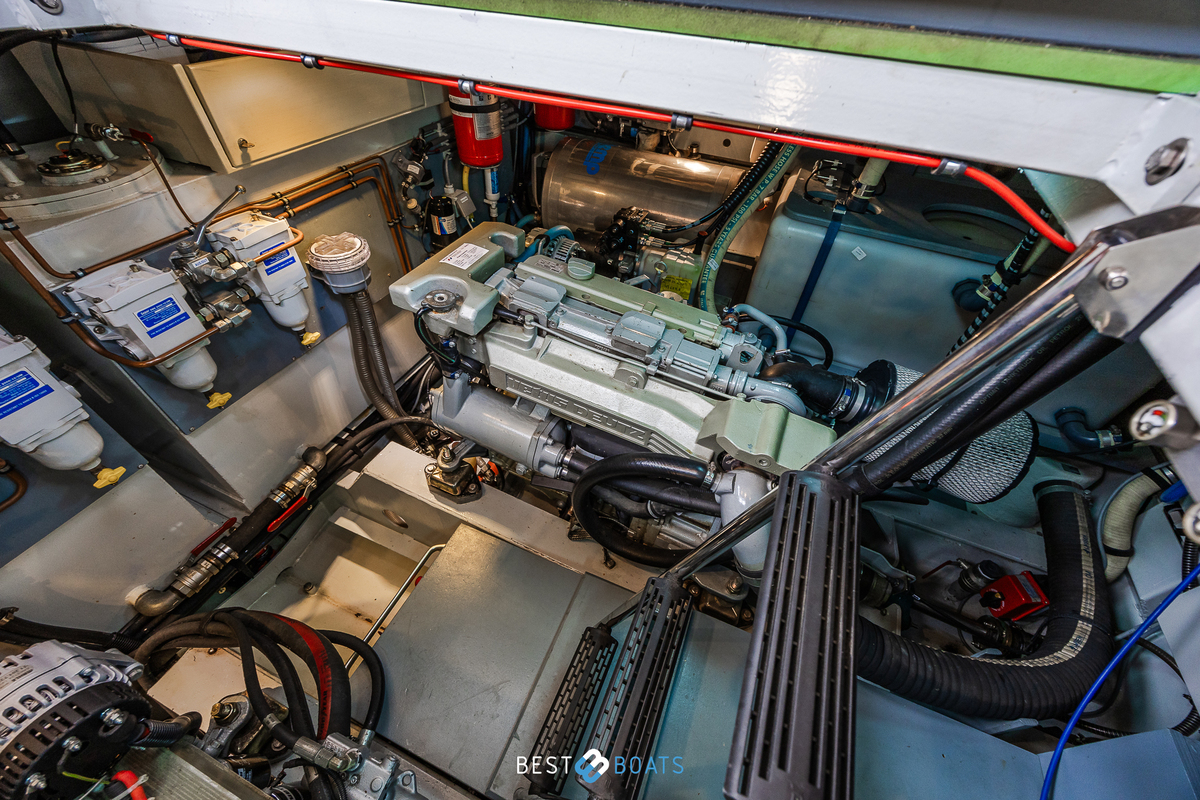 foto: 16 Linssen Grand Sturdy 430 AC MKII Diamond