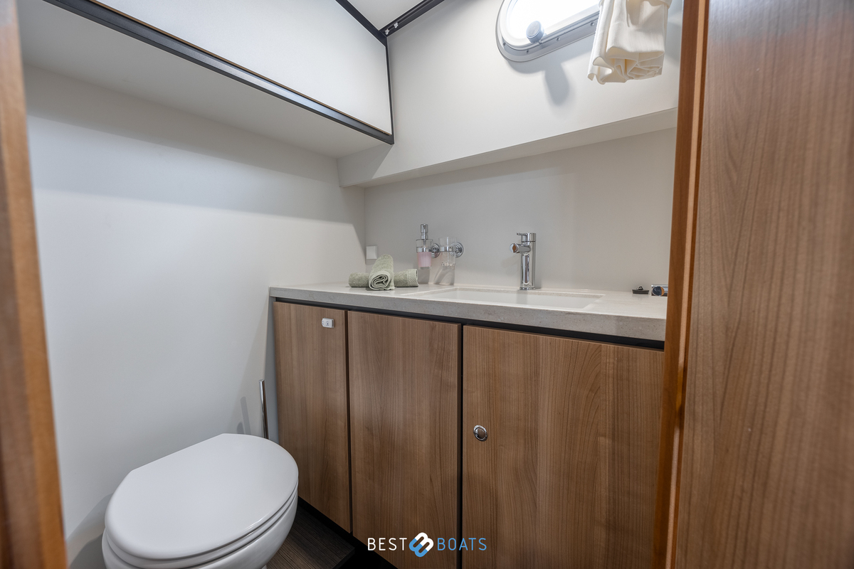 foto: 15 Linssen Grand Sturdy 35.0 AC INTERO