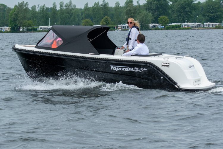 foto: 4 Topcraft 565 TENDER, wat een schoonheid !!