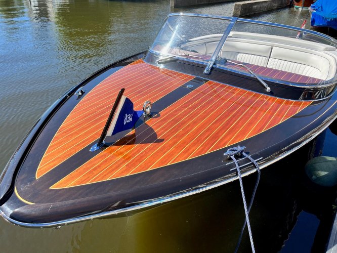 foto: 6 Boesch 750 Portofino De Luxe