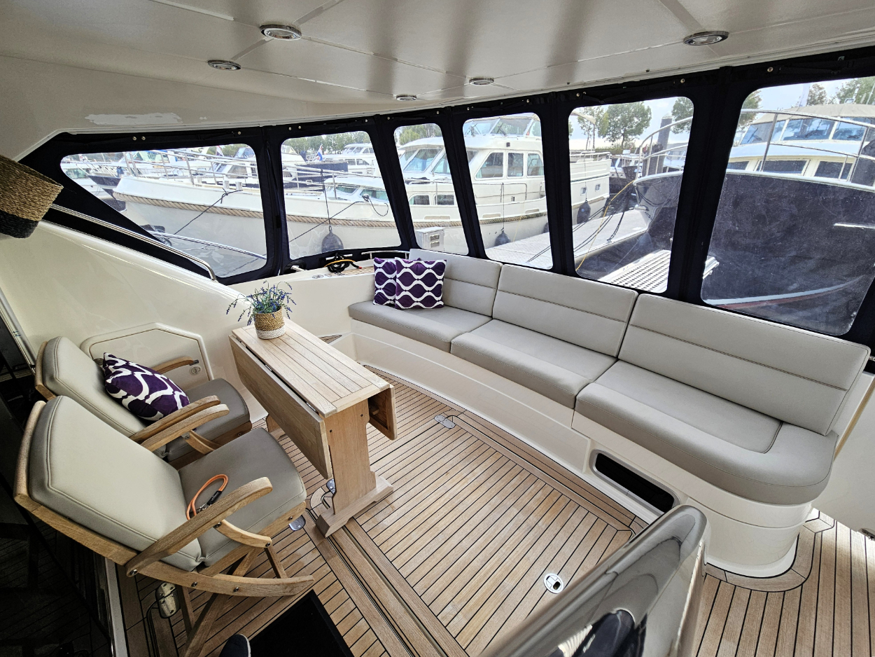 foto: 14 Fairline Phantom 50