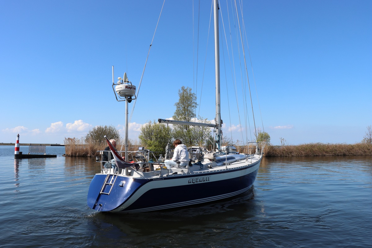 foto: 11 Holman & Pye Red Admiral 36