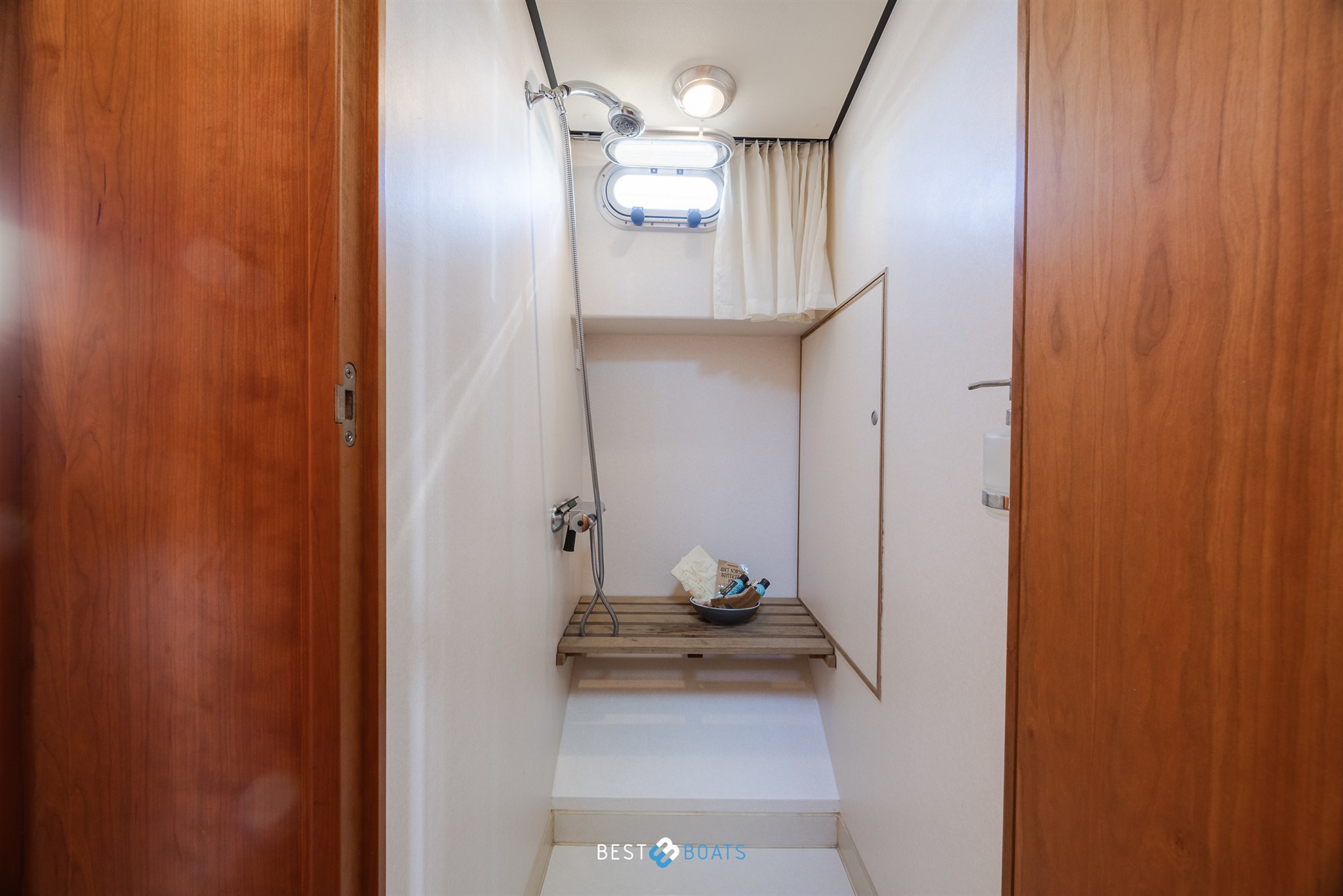 foto: 15 Linssen Grand Sturdy 40.9 AC