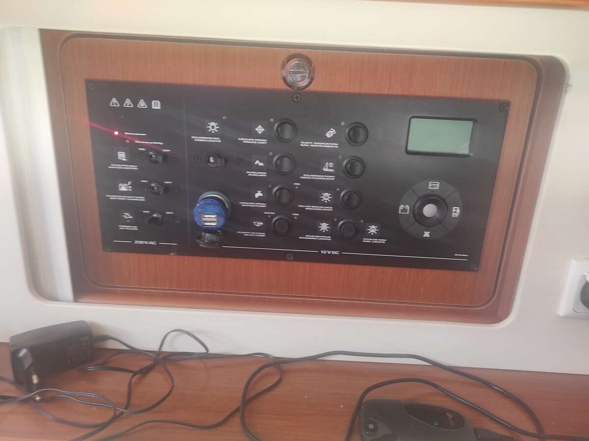 foto: 30 Beneteau Oceanis 41