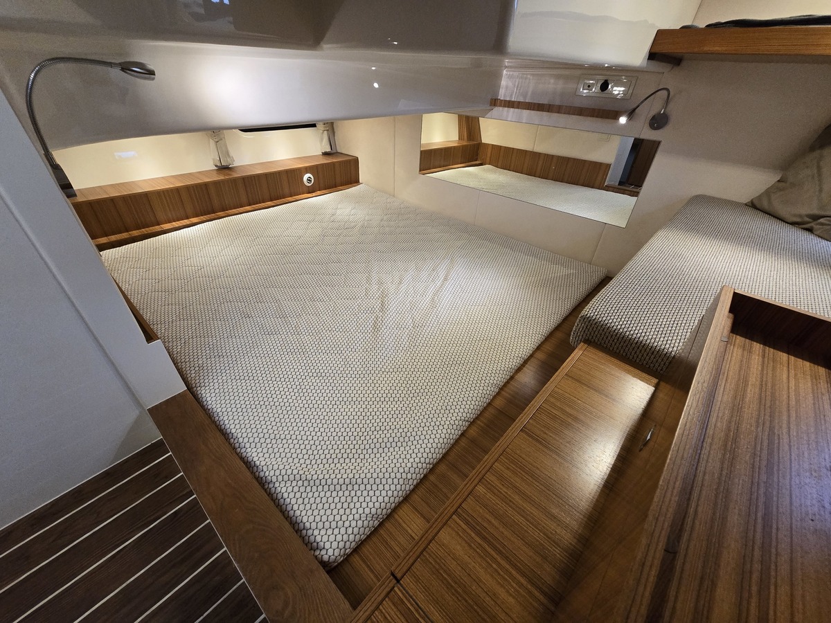 foto: 13 Marex 375
