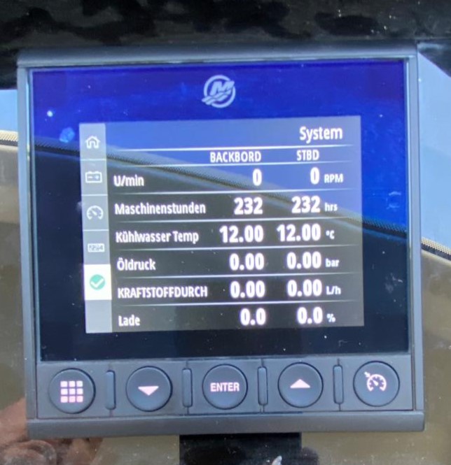 foto: 11 Prestige 590 Flybridge