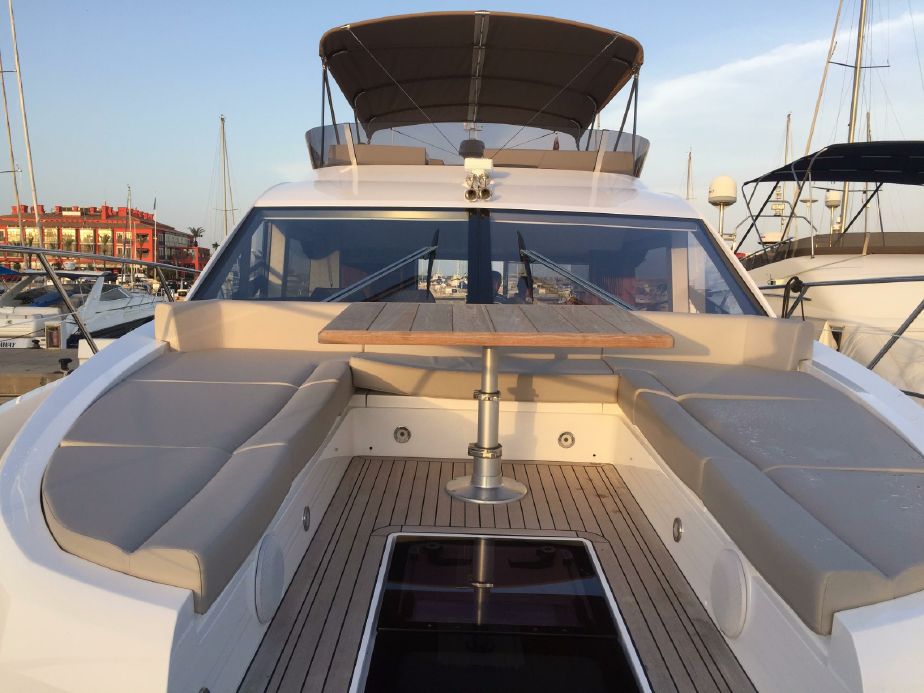 foto: 8 Sunseeker Manhattan 52