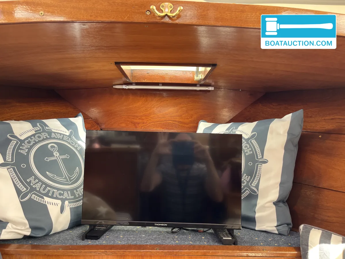 foto: 10 Tjeukermeer kruiser 950 AK