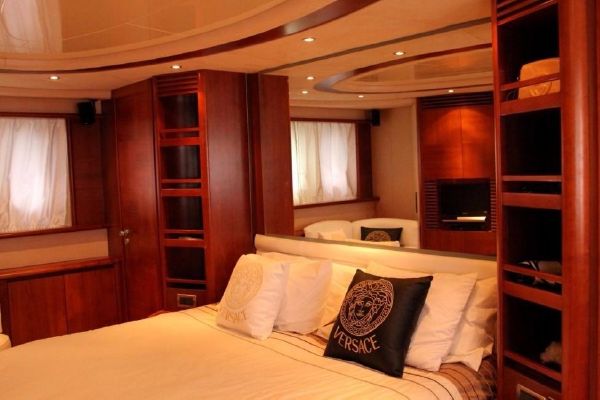 foto: 8 Azimut Solar 74