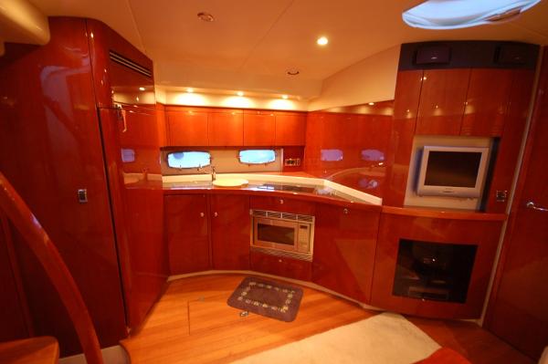 foto: 7 Fairline Targa 47 GT