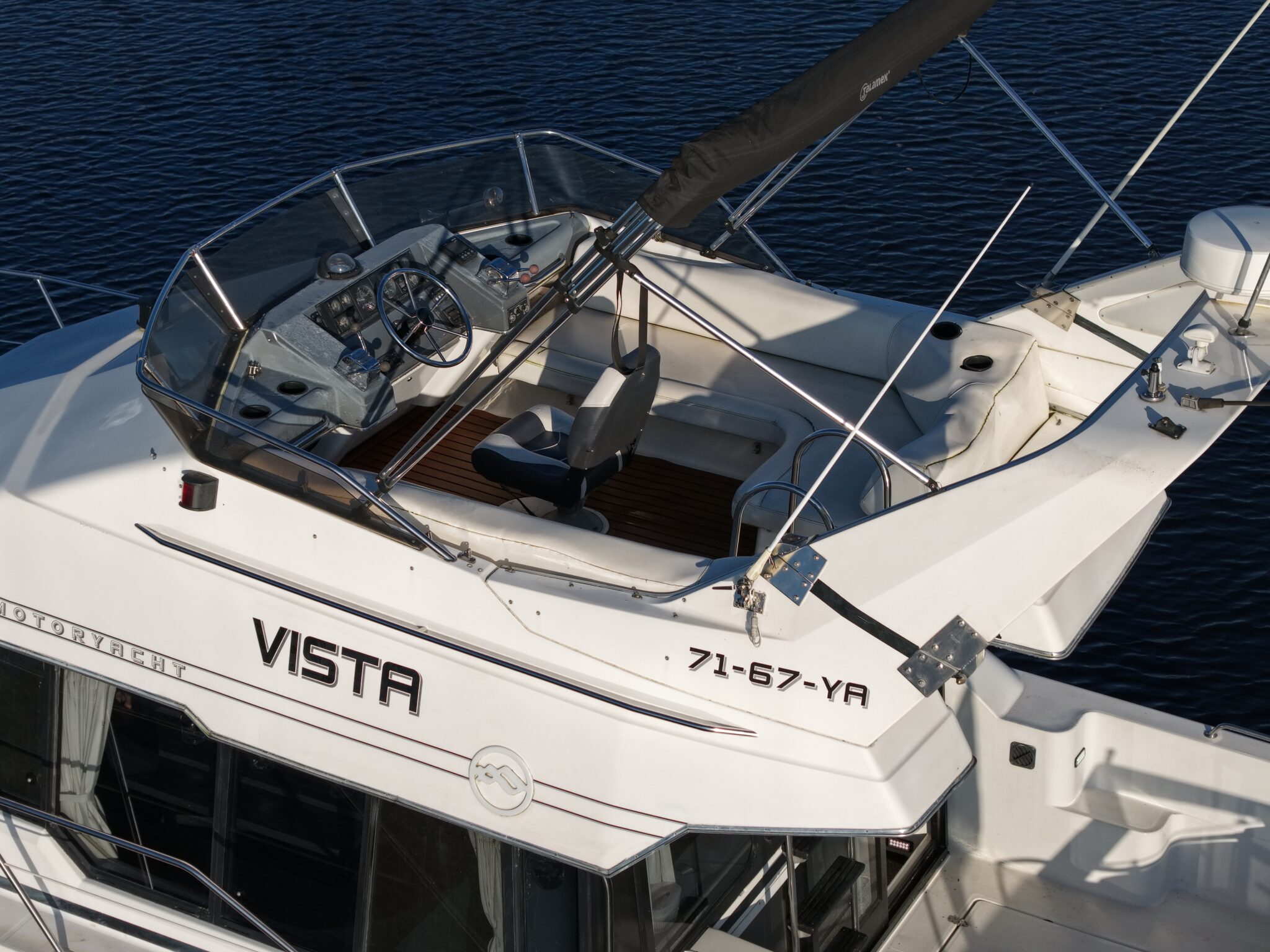 foto: 19 Bayliner Bayliner 3688 Flybridge