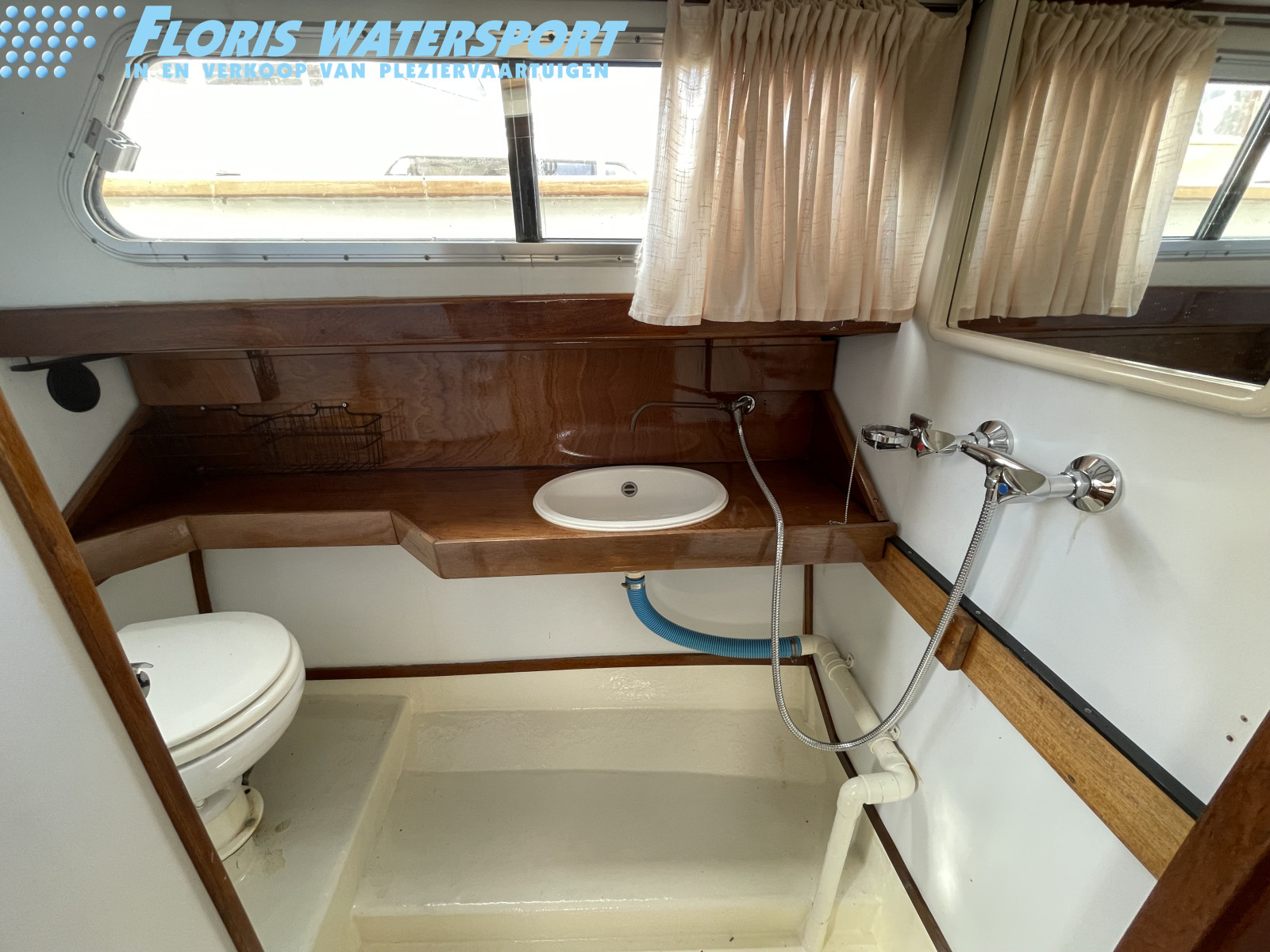 foto: 8 Cupido 1250 Trawler