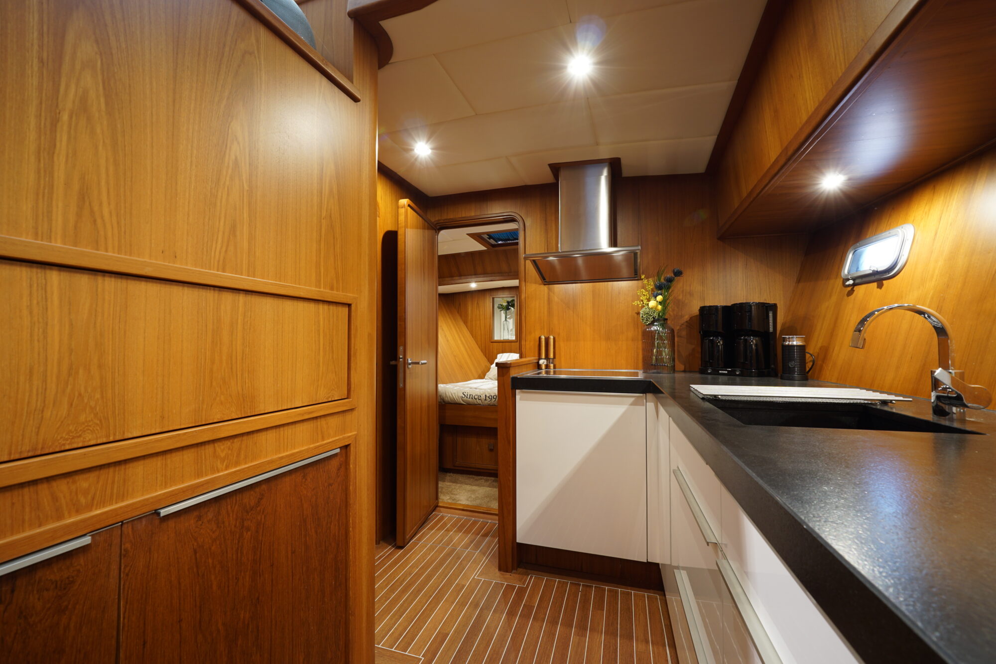 foto: 37 Custen Custen Kruiser 18.00 VS