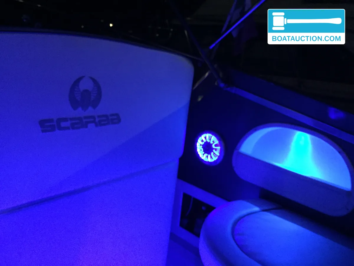 foto: 8 Wellcraft Scarab