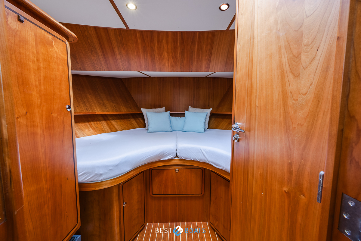 foto: 17 Linssen Grand Sturdy 430 AC MKII Diamond