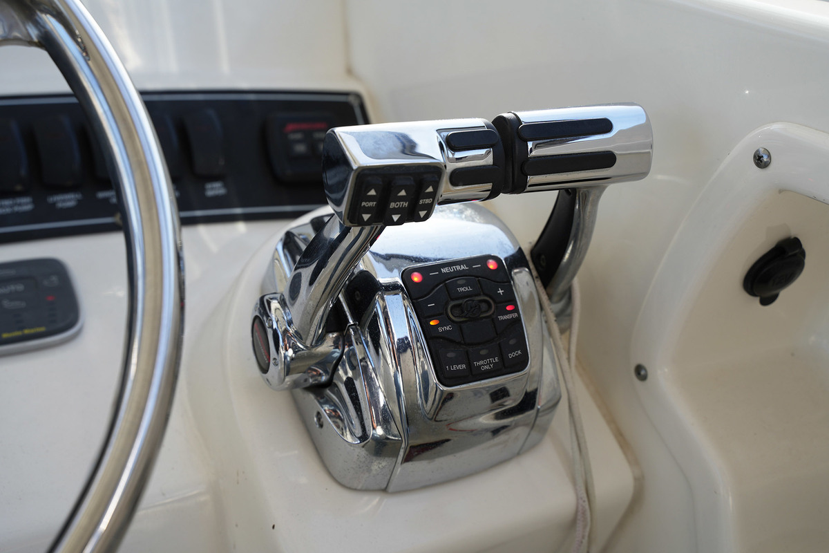 foto: 18 Boston Whaler 285 Conquest