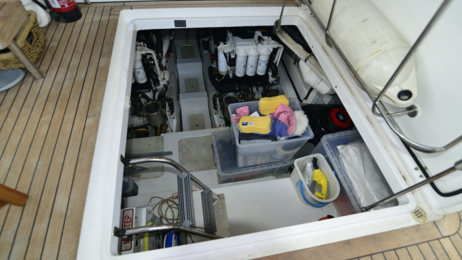 foto: 6 Fairline Phantom 48