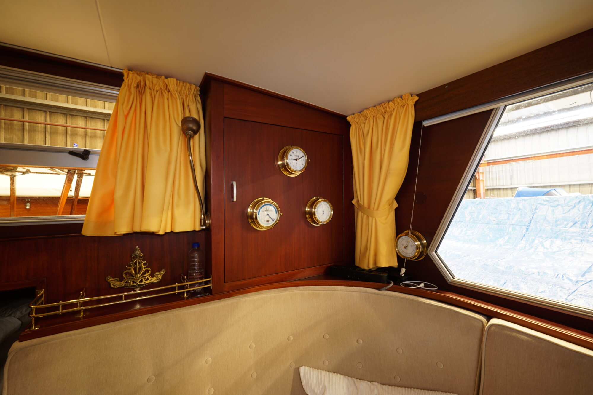 foto: 31 Lowland Lowland Rondspant Kruiser 13.00 AK Cabrio