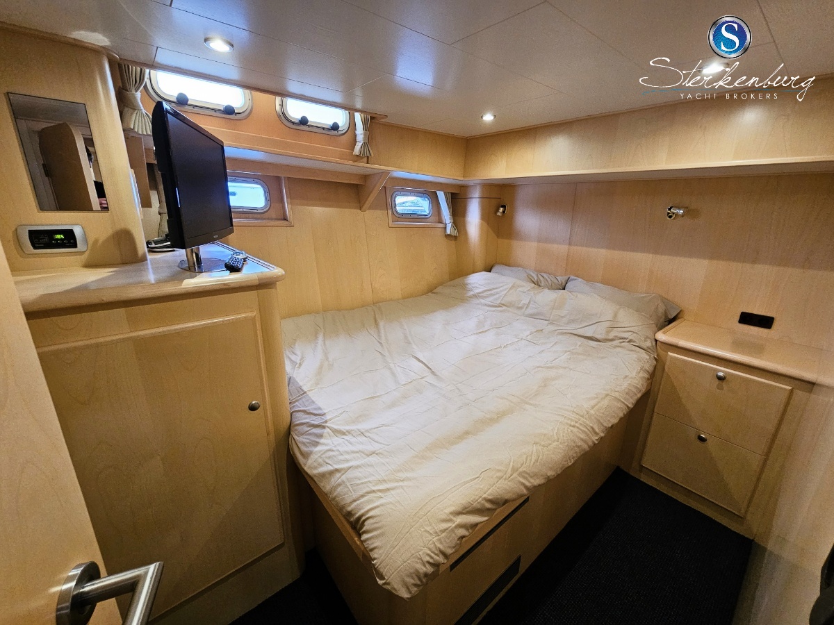 foto: 28 Almtrawler 1600 AD