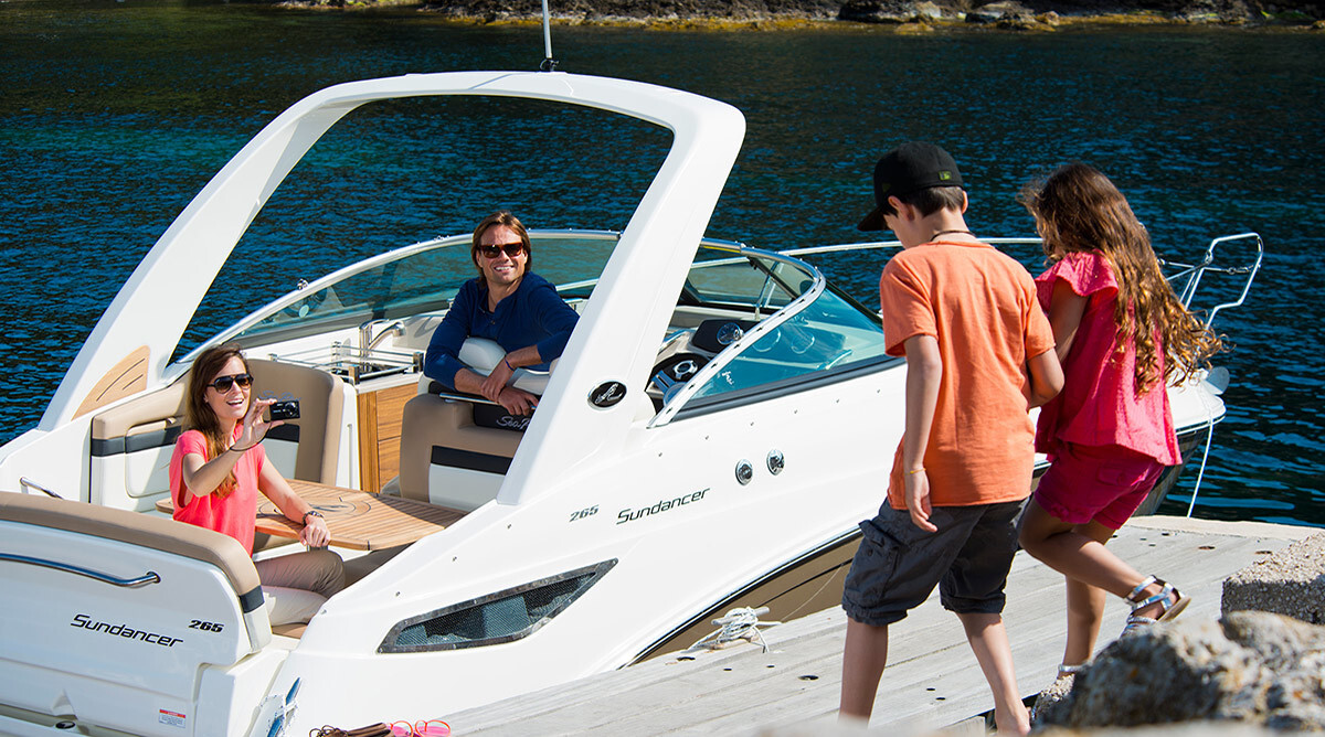 foto: 5 Sea Ray Sundancer 265