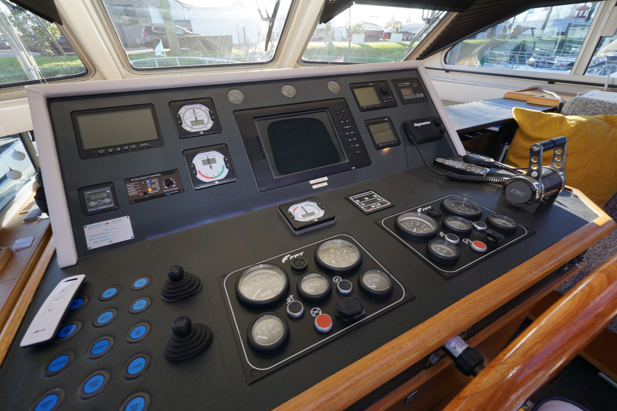 foto: 25 Van der Heijden Van der Heijden 18.00 Dynamic De Luxe VS