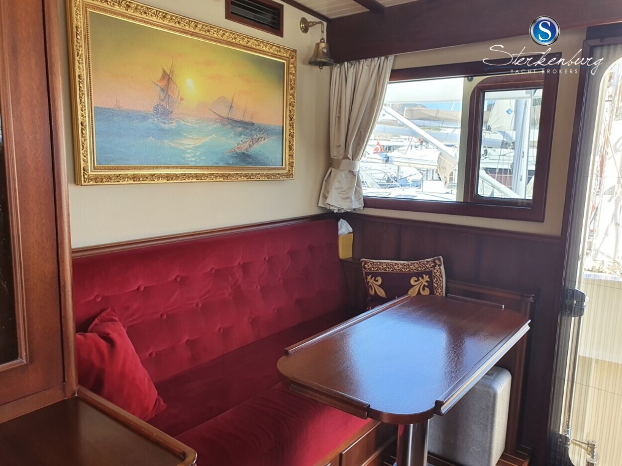 foto: 28 Alm Delfino 60