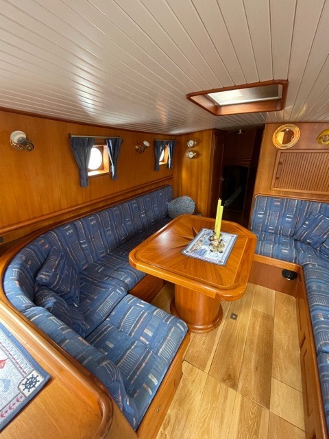 foto: 18 Skutsje Buitenst Vallaat