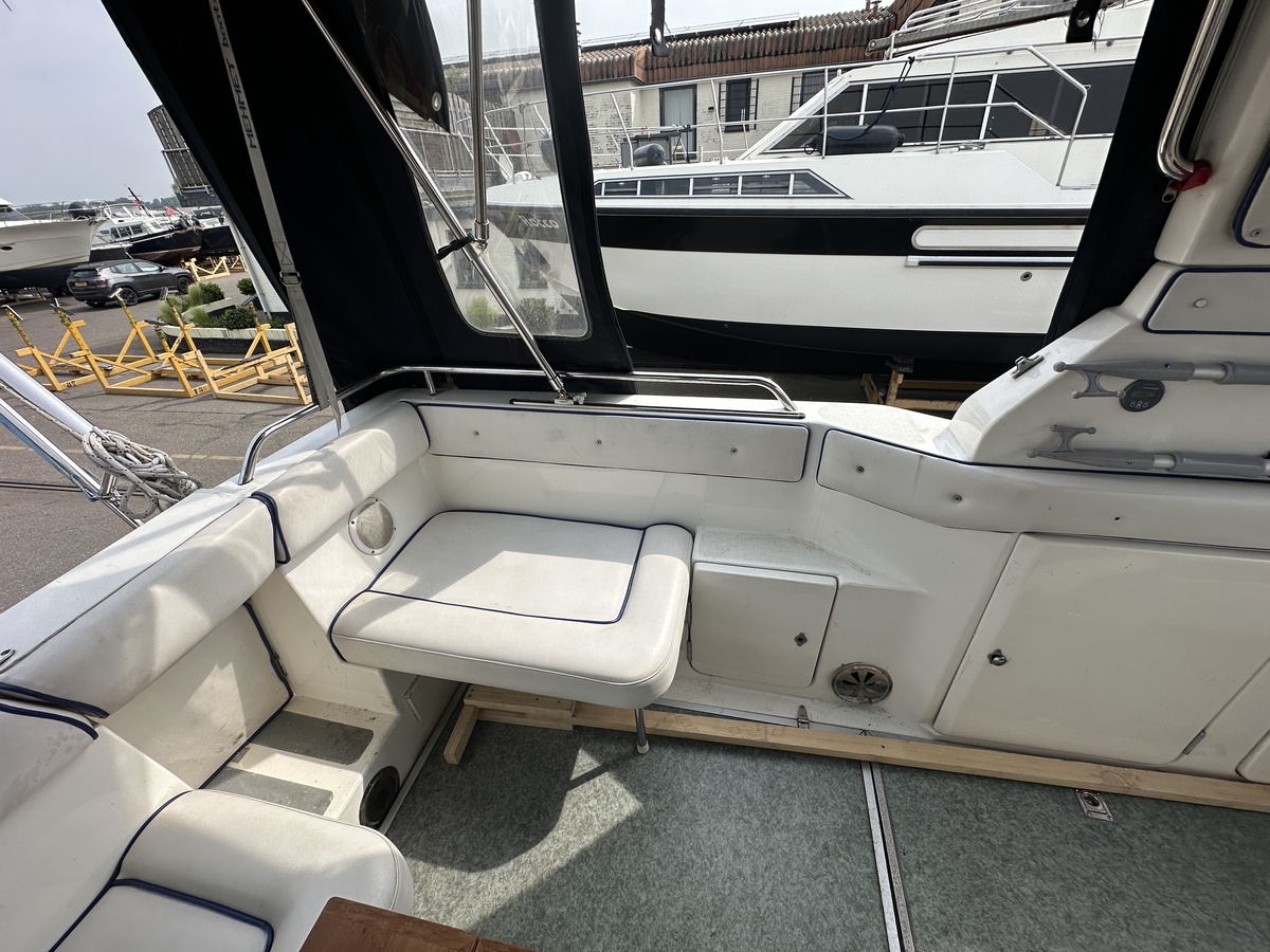 foto: 5 Sealine  255 Family 