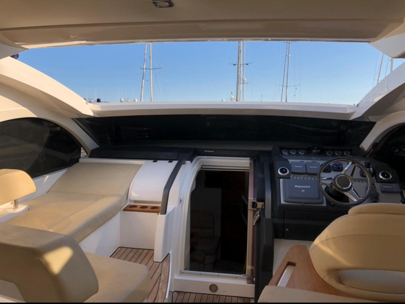 foto: 6 Fairline Targa  44 HT