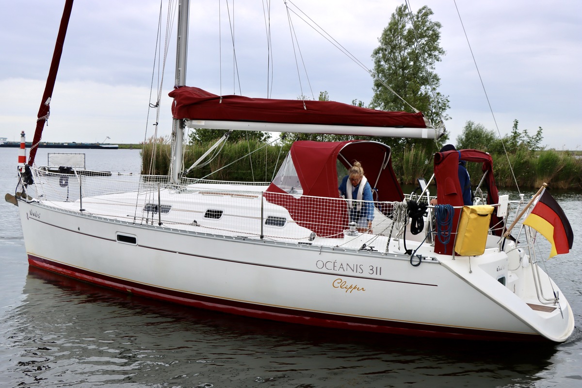 foto: 14 Beneteau Oceanis 311 Clipper