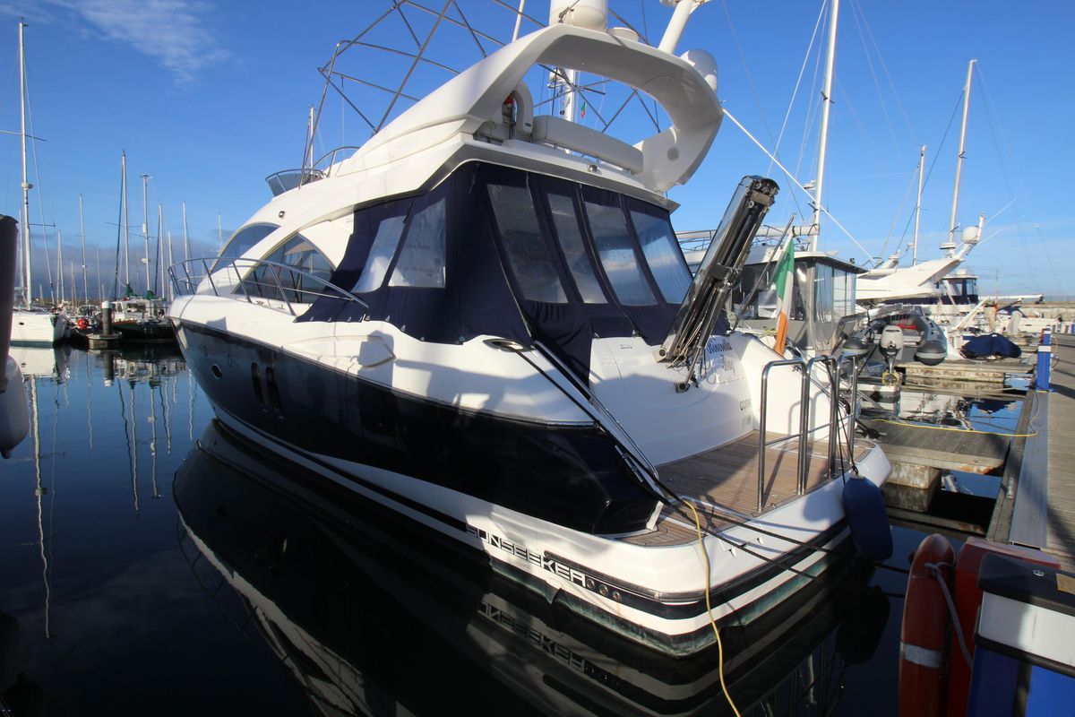 foto: 8 Sunseeker Manhatten 50